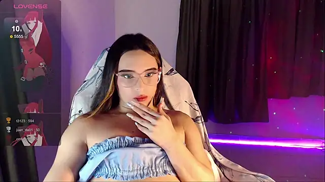 Snapshot of alexaryderr chatting on December 2024 06:10:02 AM alexaryderr online show from December 2024 06:10:02 AM