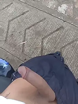 Cuervo maniaco online show from November 2025 07:35:02 PM