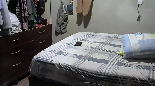 RenziTatte online show from December 2024 02:46:01 AM