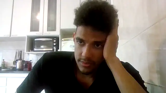 RenziTatte online show from September 2025 10:28:02 AM