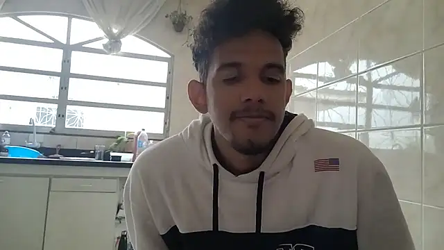 RenziTatte online show from September 2025 01:49:02 PM