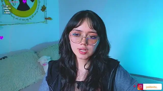 suzumi   online show from March 2025 09:23:02 AM