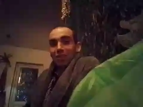 Snapshot of DrbigdickUK chatting on October 2025 09:13:01 PM DrbigdickUK online show from October 2025 09:13:01 PM