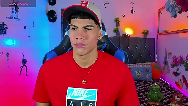 Snapshot of Damian_latinxxx chatting on September 2025 03:10:02 AM Damian latinxxx online show from September 2025 03:10:02 AM