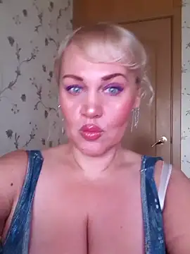 Snapshot of IsabellaBoni chatting on October 2025 06:09:01 AM IsabellaBoni online show from October 2025 06:09:01 AM