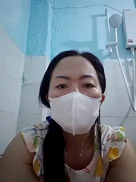 Snapshot of Baby-sexytits18 chatting on November 2025 11:49:02 PM Baby-sexytits18 online show from November 2025 11:49:02 PM