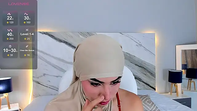 Snapshot of fatimarab chatting on December 2024 07:29:01 PM fatimarab online show from December 2024 07:29:01 PM