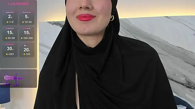 Snapshot of fatimarab chatting on January 2025 10:45:01 PM fatimarab online show from January 2025 10:45:01 PM