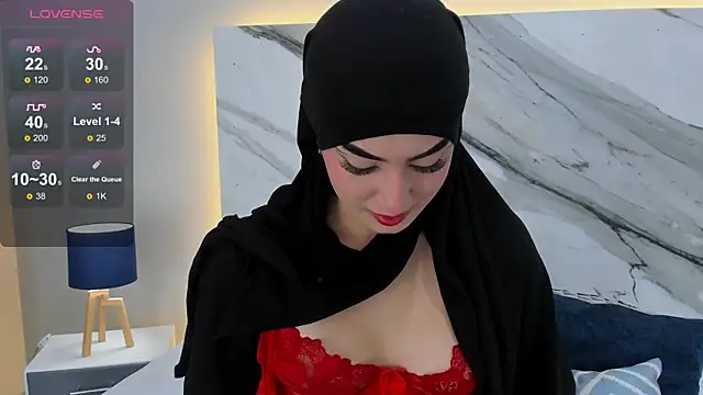 Snapshot of fatimarab chatting on January 2025 01:00:02 AM fatimarab online show from January 2025 01:00:02 AM