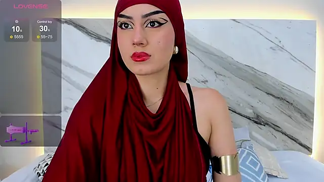 Snapshot of fatimarab chatting on February 2025 01:55:01 AM fatimarab online show from February 2025 01:55:01 AM