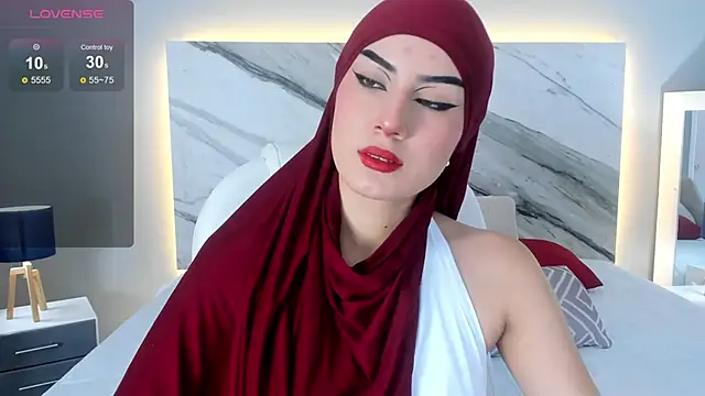 Snapshot of fatimarab chatting on March 2025 08:09:01 PM fatimarab online show from March 2025 08:09:01 PM