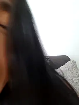 Snapshot of MarianaByanchi chatting on October 2025 08:07:02 PM MarianaByanchi online show from October 2025 08:07:02 PM