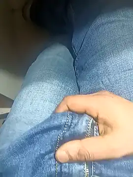 Snapshot of franko1987 chatting on January 2025 06:16:01 AM franko1987 online show from January 2025 06:16:01 AM