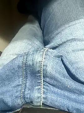 Snapshot of franko1987 chatting on January 2025 07:13:02 AM franko1987 online show from January 2025 07:13:02 AM