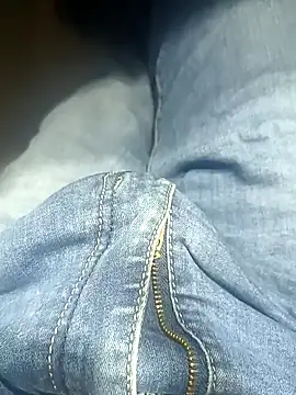 Snapshot of franko1987 chatting on January 2025 07:08:01 AM franko1987 online show from January 2025 07:08:01 AM