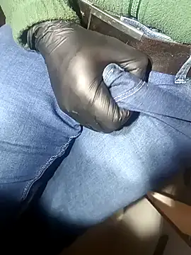 Snapshot of franko1987 chatting on January 2025 11:28:01 AM franko1987 online show from January 2025 11:28:01 AM