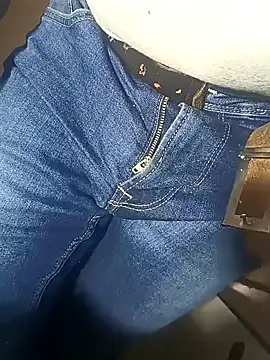 Snapshot of franko1987 chatting on February 2025 05:31:02 AM franko1987 online show from February 2025 05:31:02 AM