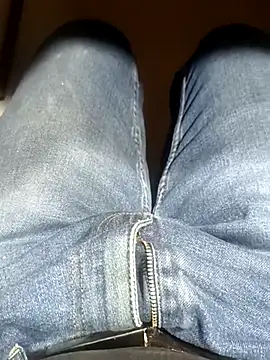 Snapshot of franko1987 chatting on March 2025 02:34:02 PM franko1987 online show from March 2025 02:34:02 PM