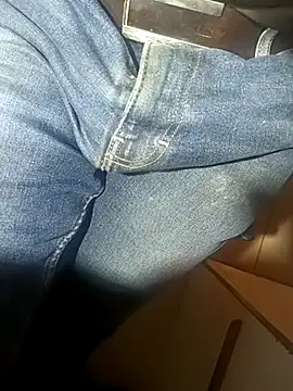 Snapshot of franko1987 chatting on March 2025 03:32:02 AM franko1987 online show from March 2025 03:32:02 AM