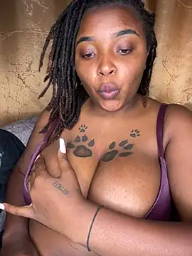 Snapshot of Savage_baby chatting on December 2024 06:33:01 PM Savage baby online show from December 2024 06:33:01 PM