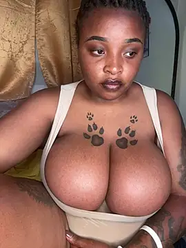 Snapshot of Savage_baby chatting on February 2025 04:32:01 PM Savage baby online show from February 2025 04:32:01 PM