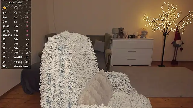 Snapshot of milamurrr chatting on February 2025 03:30:02 PM milamurrr online show from February 2025 03:30:02 PM