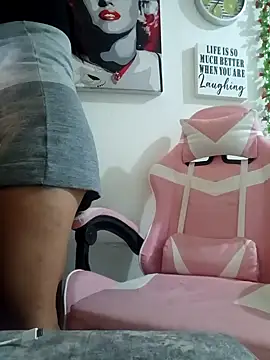 Magica lorena online show from February 2025 09:38:01 PM