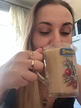 Snapshot of OlgaBuzzz chatting on January 2025 05:45:02 AM OlgaBuzzz online show from January 2025 05:45:02 AM