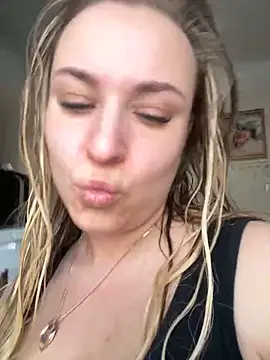 Snapshot of OlgaBuzzz chatting on February 2025 03:34:02 AM OlgaBuzzz online show from February 2025 03:34:02 AM