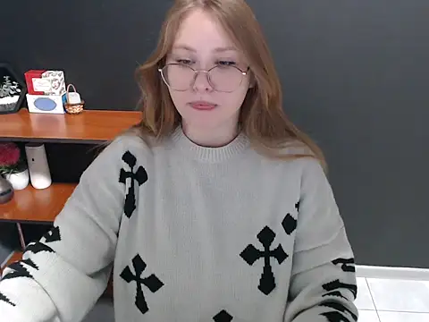 Snapshot of lady_minx chatting on December 2024 07:49:02 AM lady minx online show from December 2024 07:49:02 AM