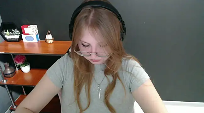 Snapshot of lady_minx chatting on January 2025 12:28:02 PM lady minx online show from January 2025 12:28:02 PM