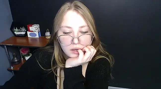 Snapshot of lady_minx chatting on January 2025 10:29:02 AM lady minx online show from January 2025 10:29:02 AM