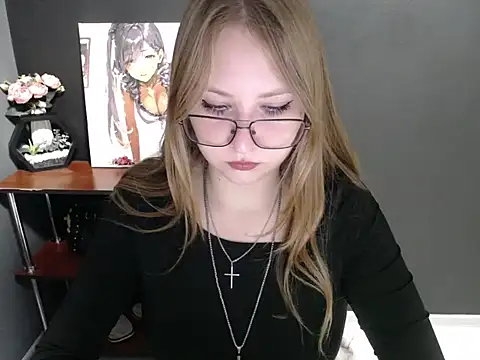 Snapshot of lady_minx chatting on October 2025 08:48:01 AM lady minx online show from October 2025 08:48:01 AM