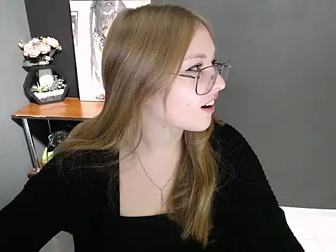 Snapshot of lady_minx chatting on November 2025 07:52:01 AM lady minx online show from November 2025 07:52:01 AM