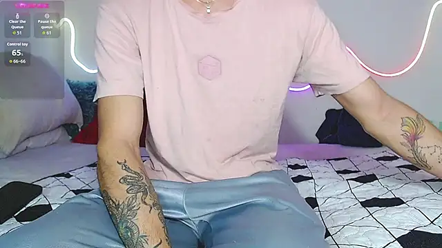 bobsexy08 online show from October 2025 12:19:01 PM