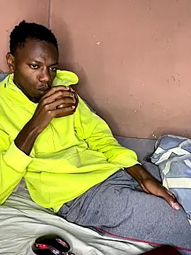 Snapshot of fireboyafrica chatting on September 2025 12:15:01 AM fireboyafrica online show from September 2025 12:15:01 AM