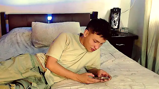 pipeynick online show from December 2024 09:02:01 PM