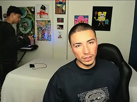 Snapshot of sweet_boys_xx chatting on October 2025 12:05:01 PM sweet boys xx online show from October 2025 12:05:01 PM