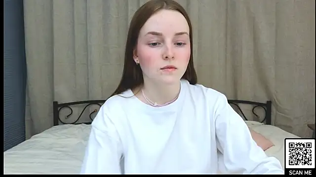 Snapshot of Wild__flowers chatting on January 2025 03:55:02 PM Wild flowers online show from January 2025 03:55:02 PM