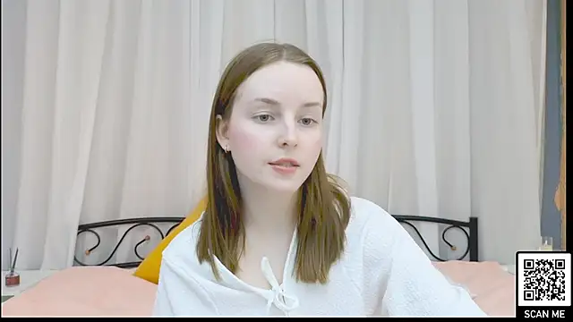 Snapshot of Wild__flowers chatting on March 2025 04:57:02 PM Wild flowers online show from March 2025 04:57:02 PM