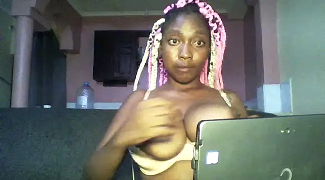 Sexxy bre online show from December 2024 02:56:01 PM