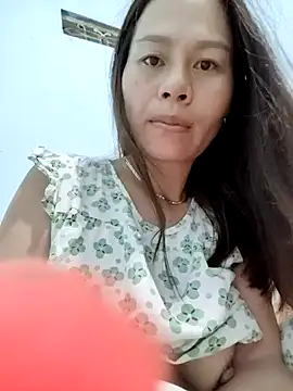 Snapshot of Baby-ladyass20 chatting on November 2025 11:25:02 PM Baby-ladyass20 online show from November 2025 11:25:02 PM