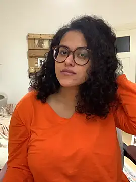 Curvydesifromgermany online show from October 2025 03:03:02 PM