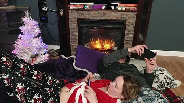 sexygamermomma online show from December 2024 05:39:01 AM