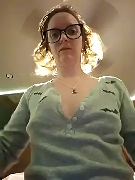 sexygamermomma online show from September 2025 03:01:01 AM