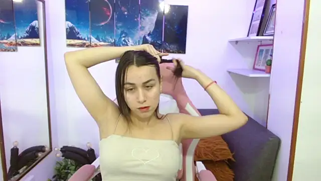 EmmaMyerss  online show from February 2025 11:14:02 PM
