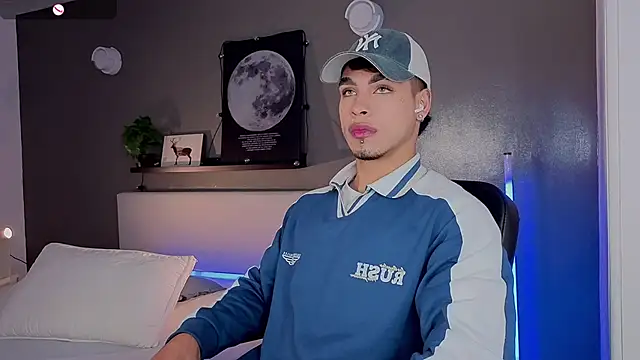 Snapshot of Ken-boy_ chatting on October 2025 11:43:01 AM Ken-boy online show from October 2025 11:43:01 AM