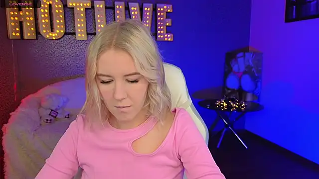 Selenatrend online show from December 2024 12:16:02 PM