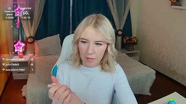 Selenatrend online show from December 2024 09:50:02 AM