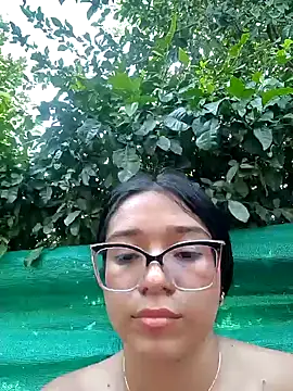 -VICKKY online show from January 2025 10:23:01 PM